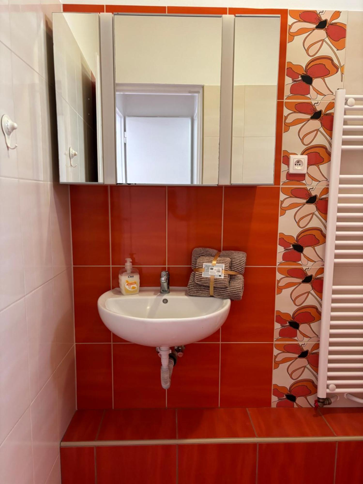 Apartmanovy Dom Grand Štúrovo Εξωτερικό φωτογραφία