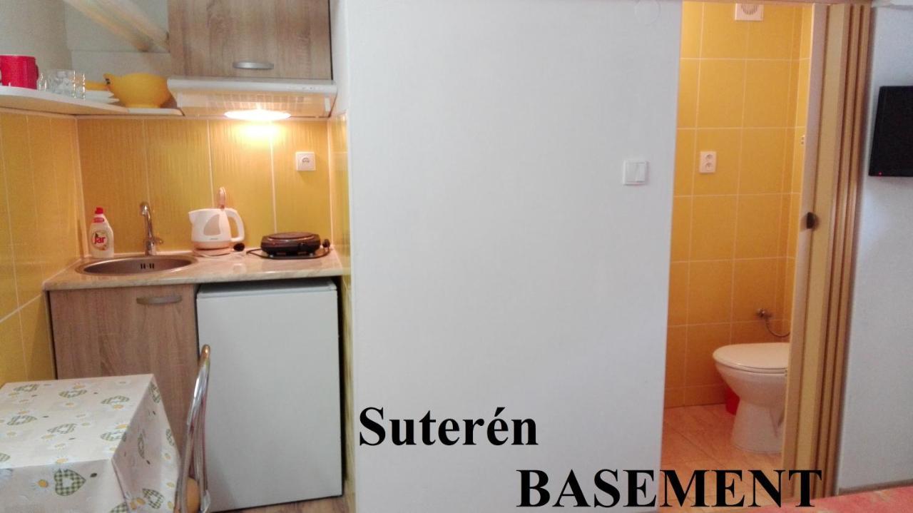 Apartmanovy Dom Grand Štúrovo Εξωτερικό φωτογραφία